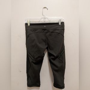 Lululemon athletica sz 6 NWT